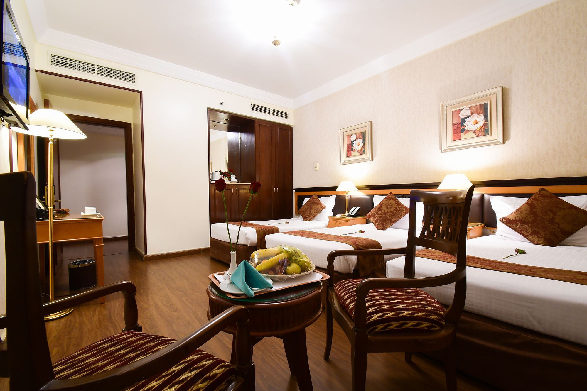 Al Ansar Golden Tulip Hotel Medina Exterior photo